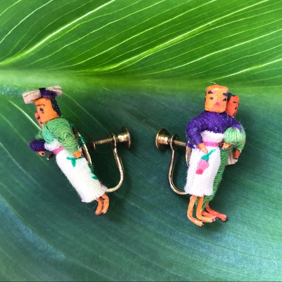 Rare Vintage Handmade Tiny People Clip on Earrings - Picture 3 of 6